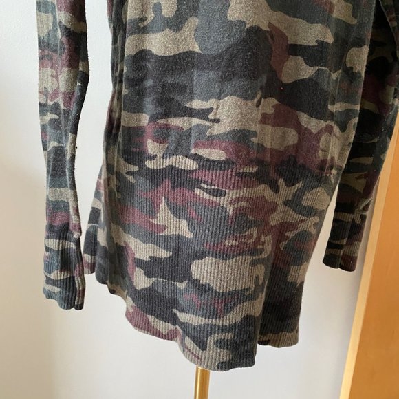 Sanctuary Relaxed Camo Sweater (XS) - Picture 8 of 11